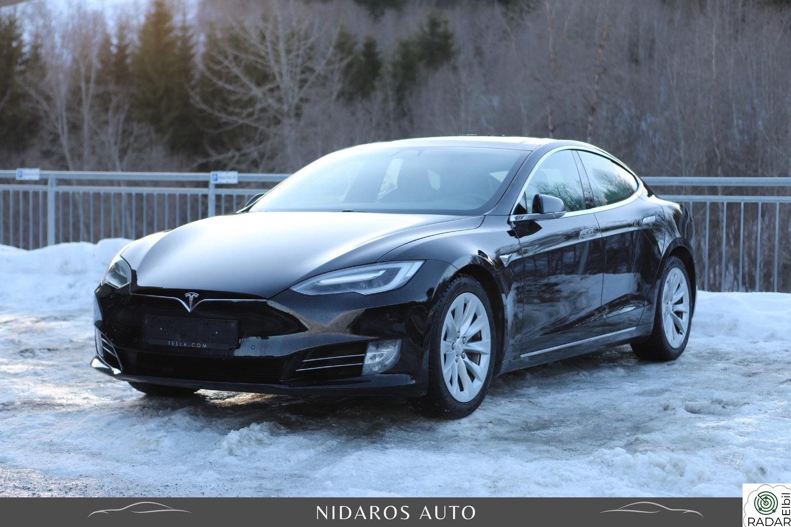 TESLA Model S 75D/AWD/Luft/Pano/CCS/AP/ACC/R.Kam/EU-06.27