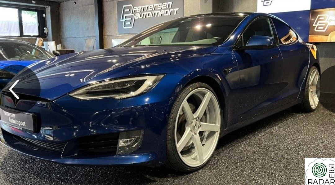 TESLA Model S