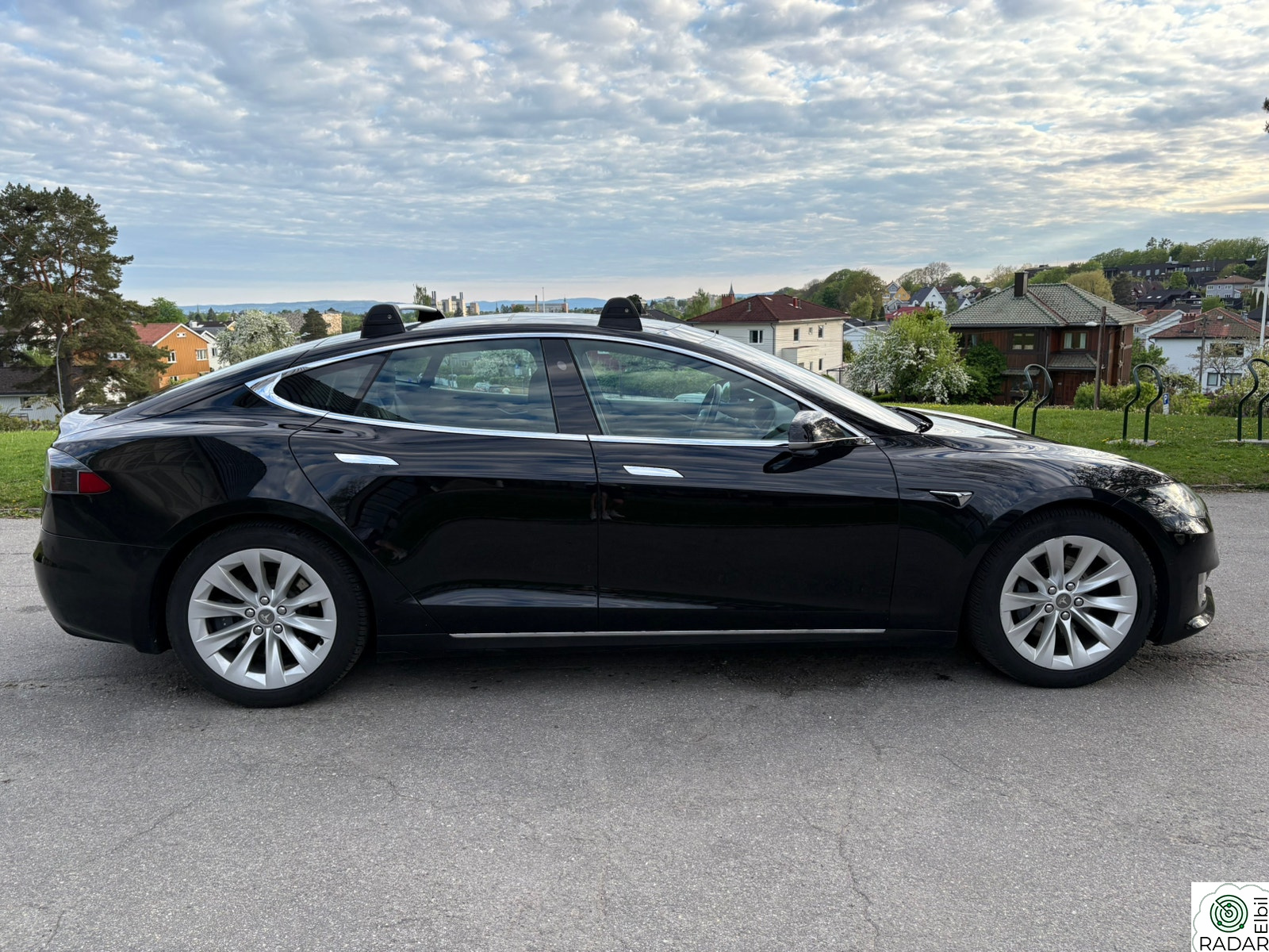 TESLA Model S 75D 4WD