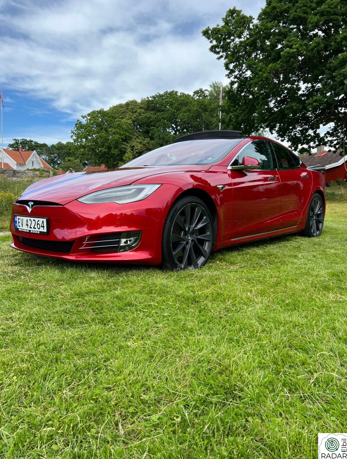 TESLA Model S 75D 4WD