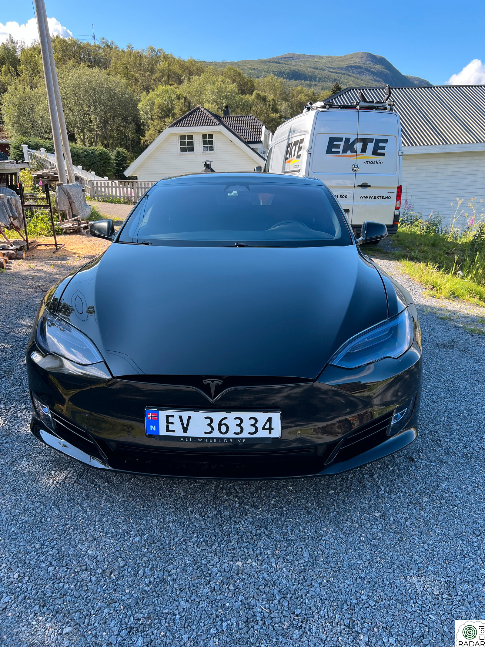TESLA Model S 75D 4WD