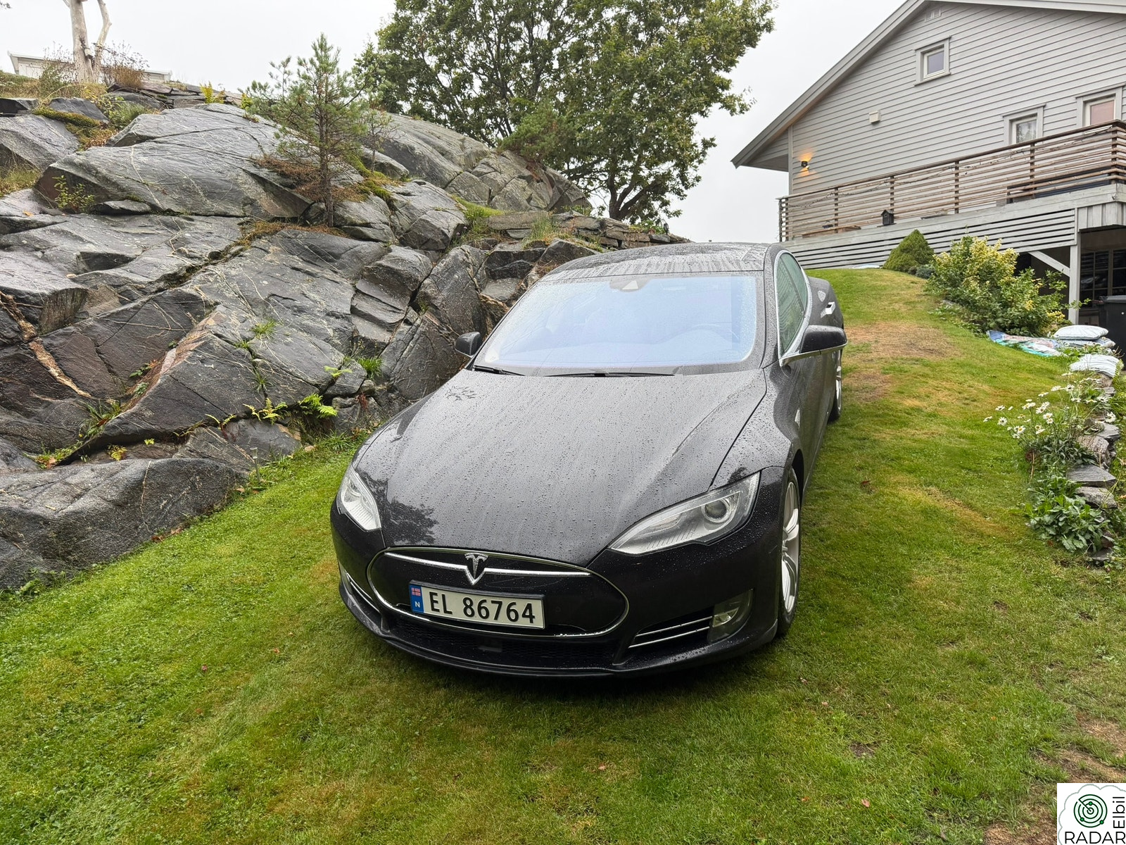 TESLA MOTORS Model S 70D Gratis lading