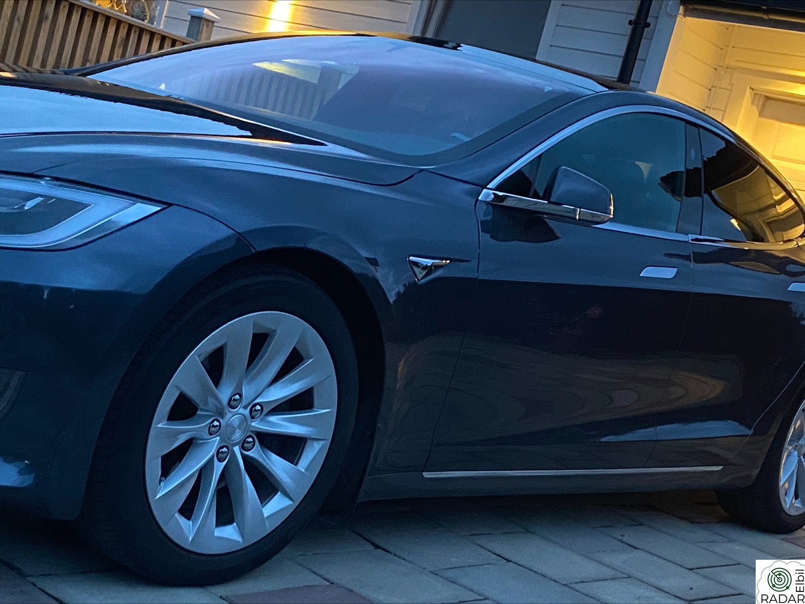 TESLA Model S 75D 4WD 490WLTP Navi Kamera K-Less Delskinn DAB NyEu+++