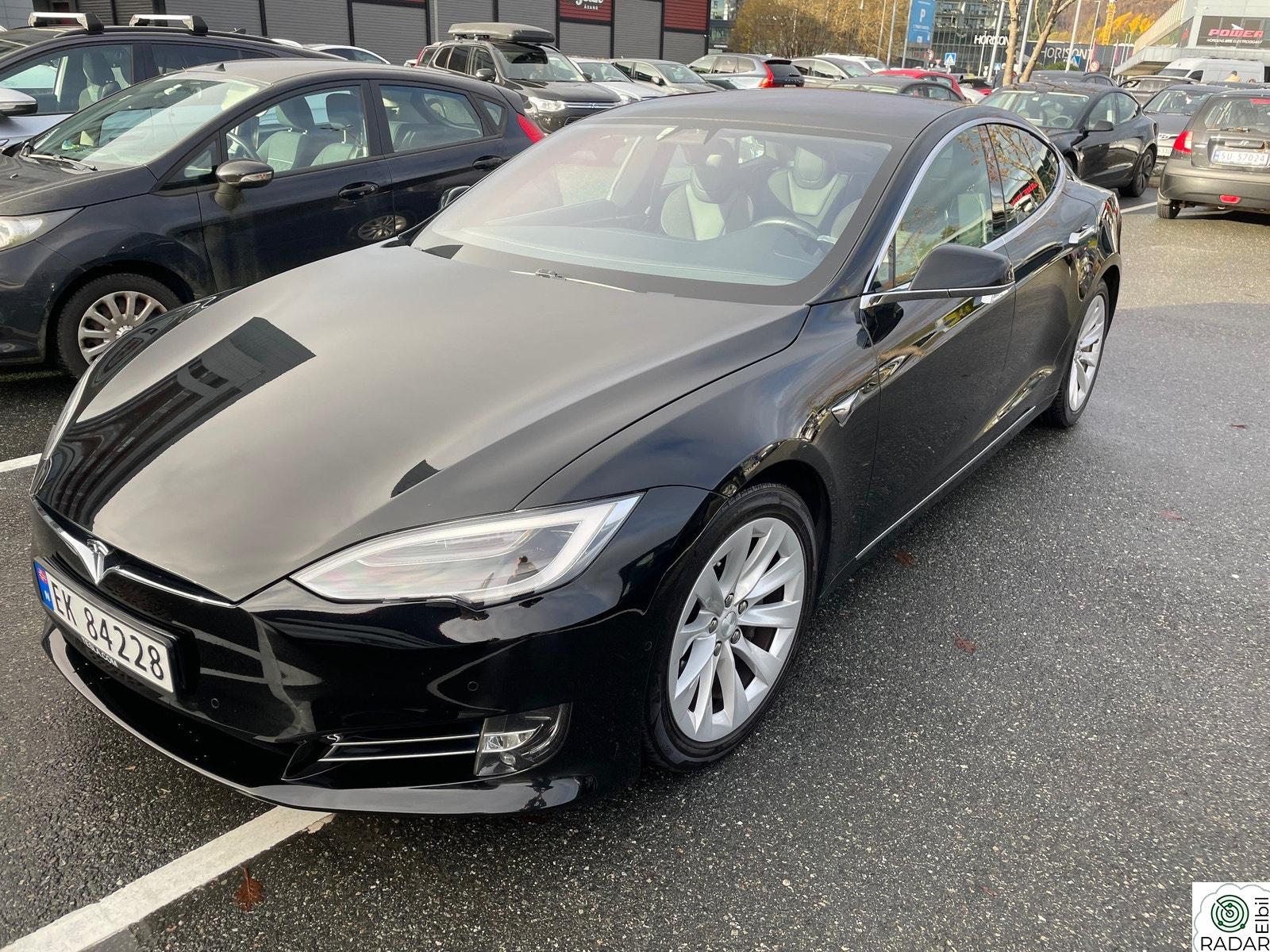 TESLA Model S 75D 4WD