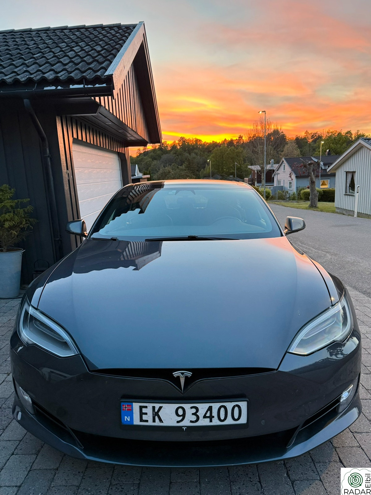 TESLA Model S 75D 4WD