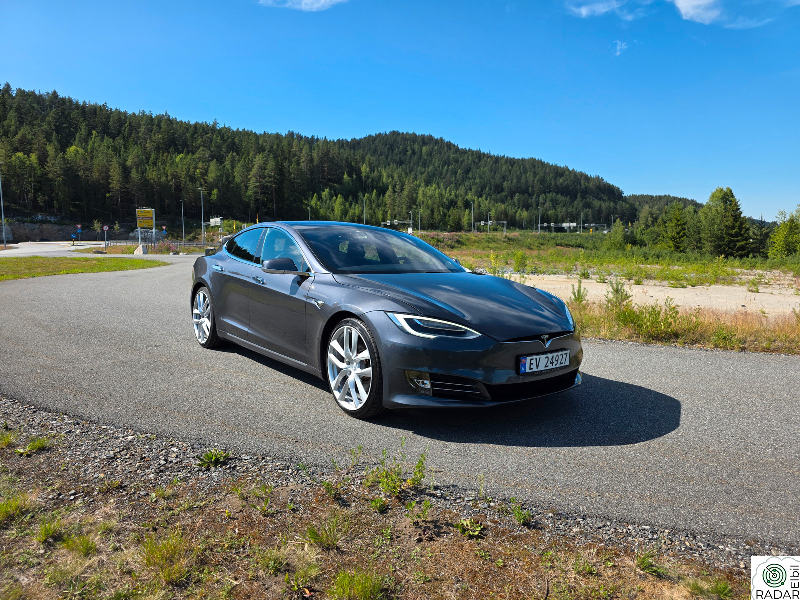 TESLA Model S 75D 4WD