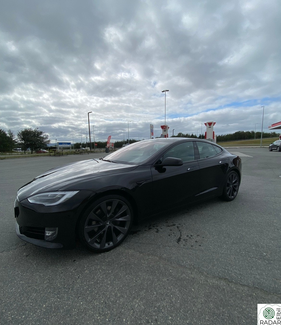 TESLA Model S 75D 4WD
