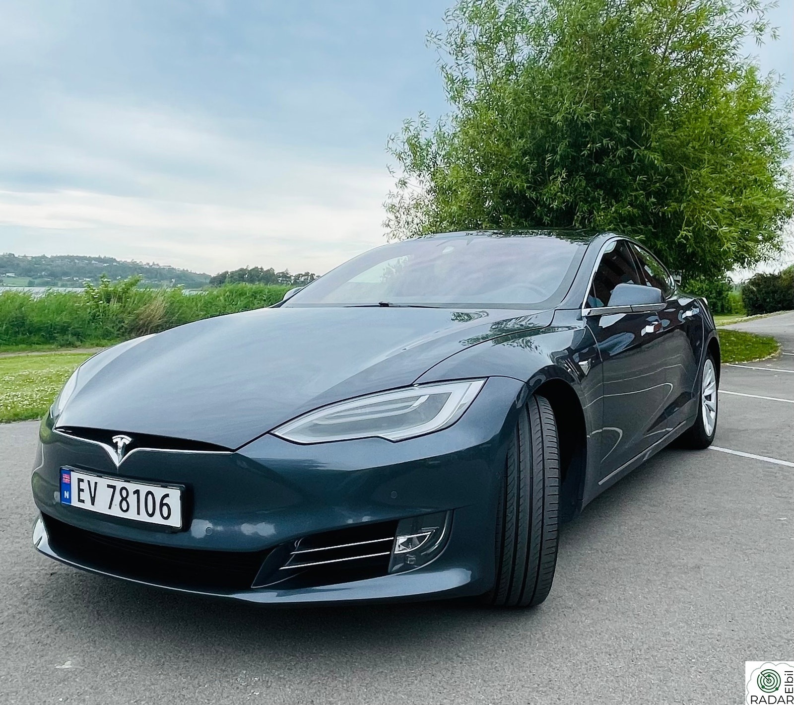 TESLA Model S 100D 4WD