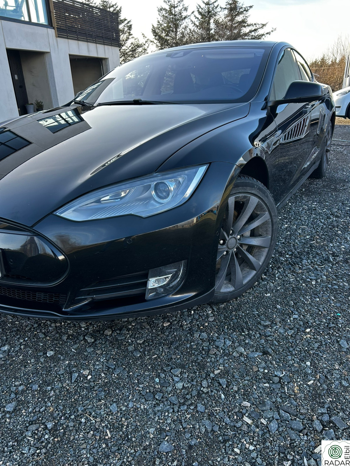 TESLA MOTORS Model S 85D