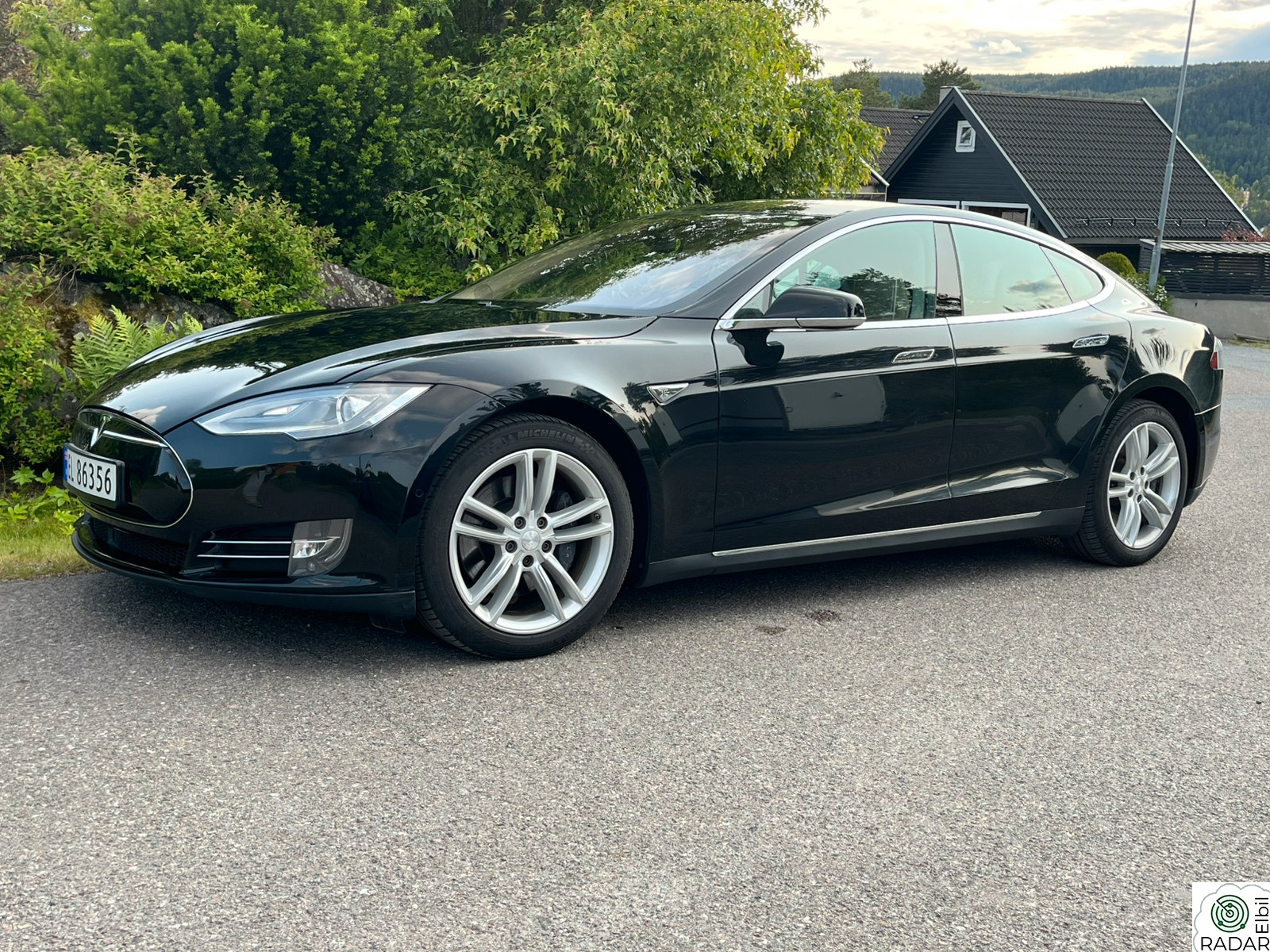 TESLA MOTORS Model S 85D