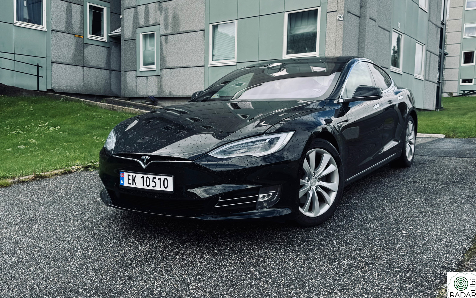 TESLA MOTORS Model S Tesla Model S 75D –2016–CCS–MCU2–Free Supercharging