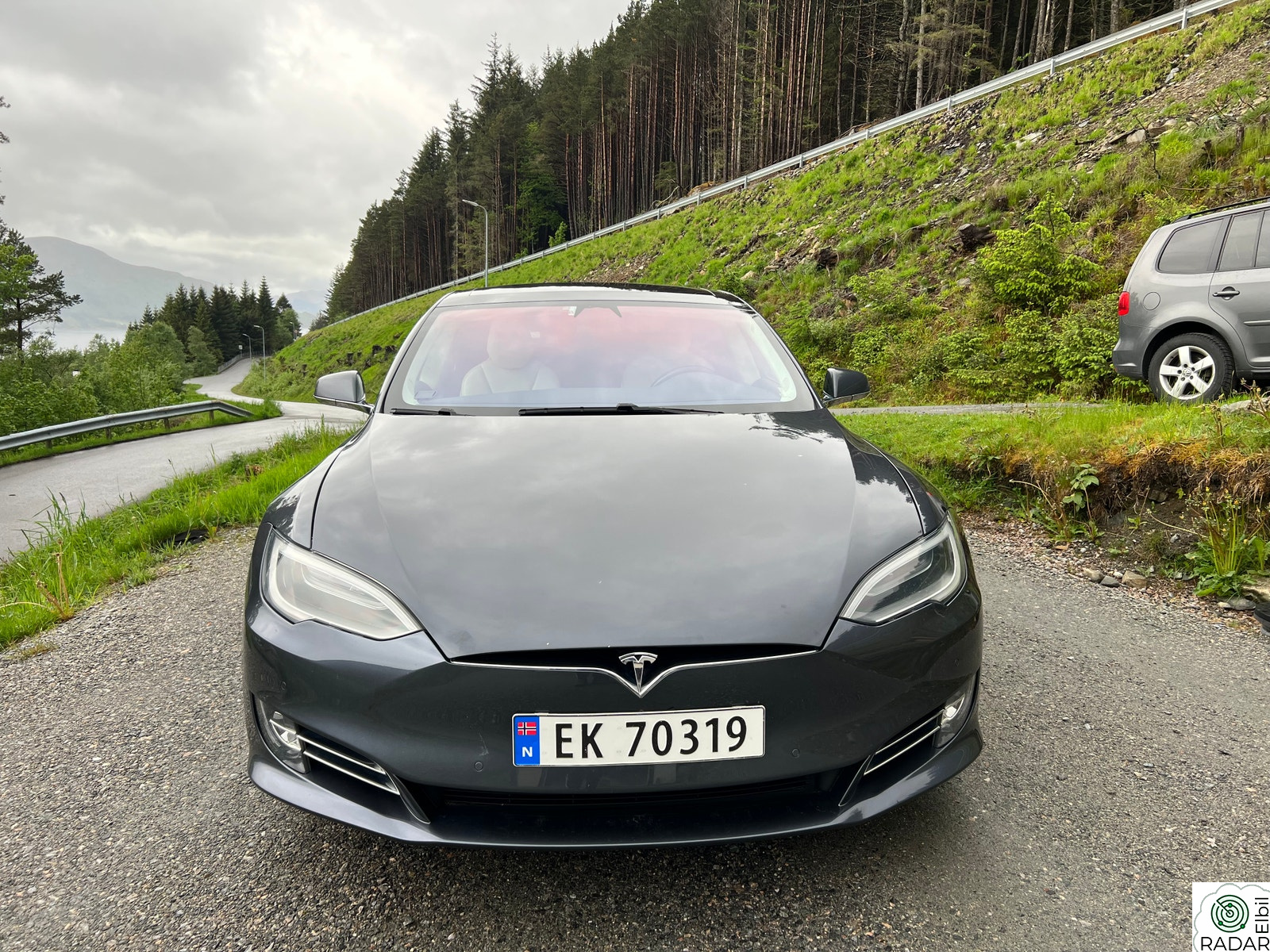 TESLA Model S 75D 4WD
