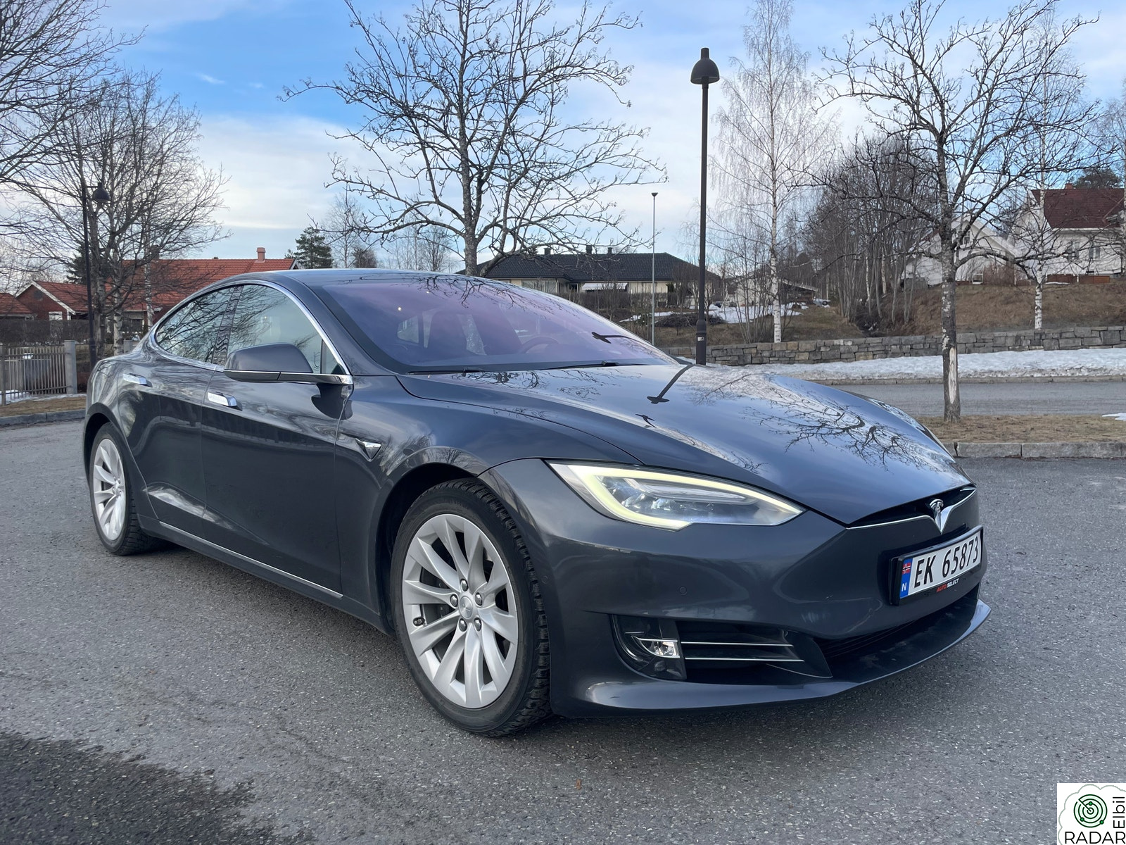 TESLA Model S 75D 4WD