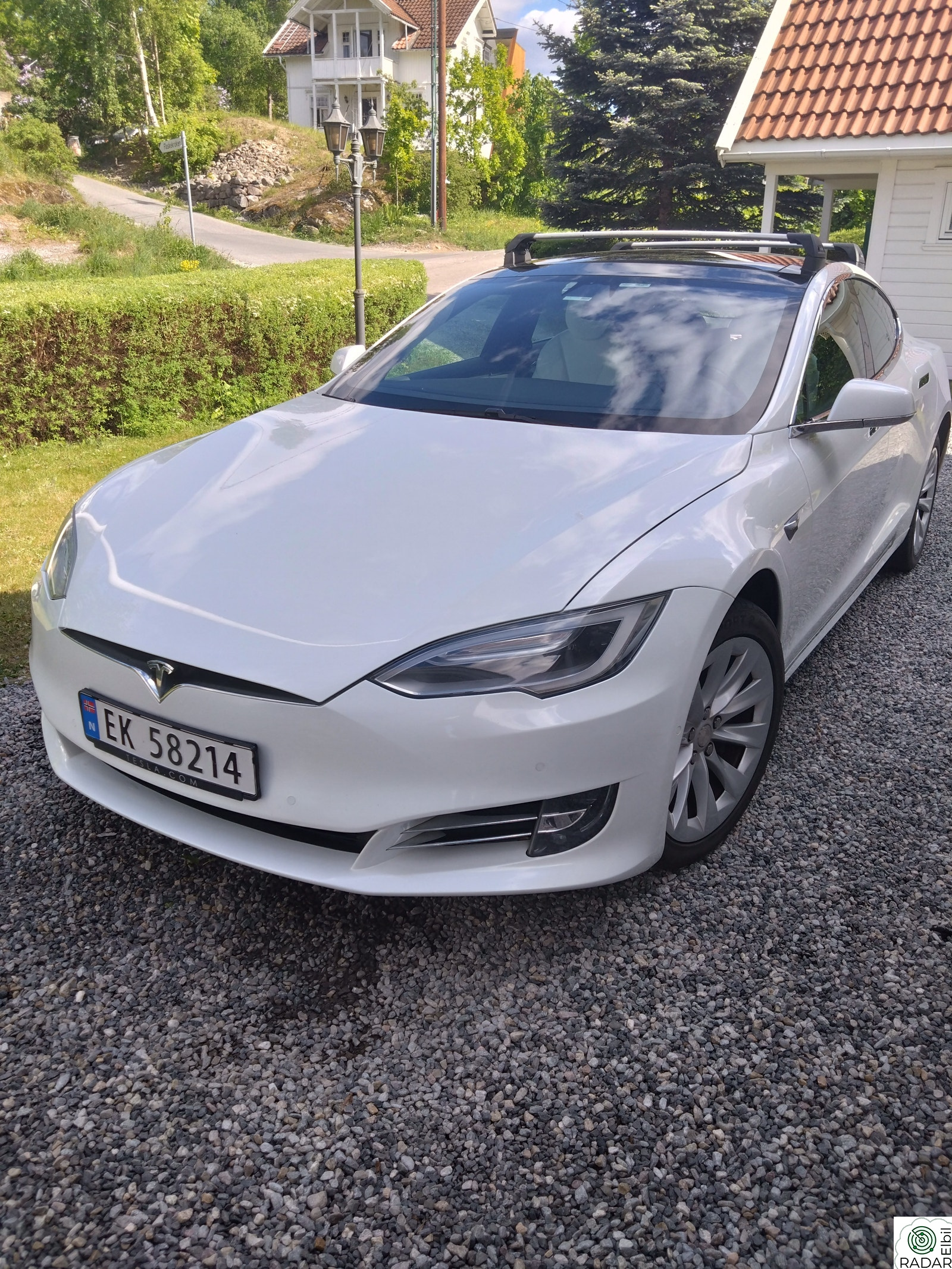 TESLA Model S 75D 4WD
