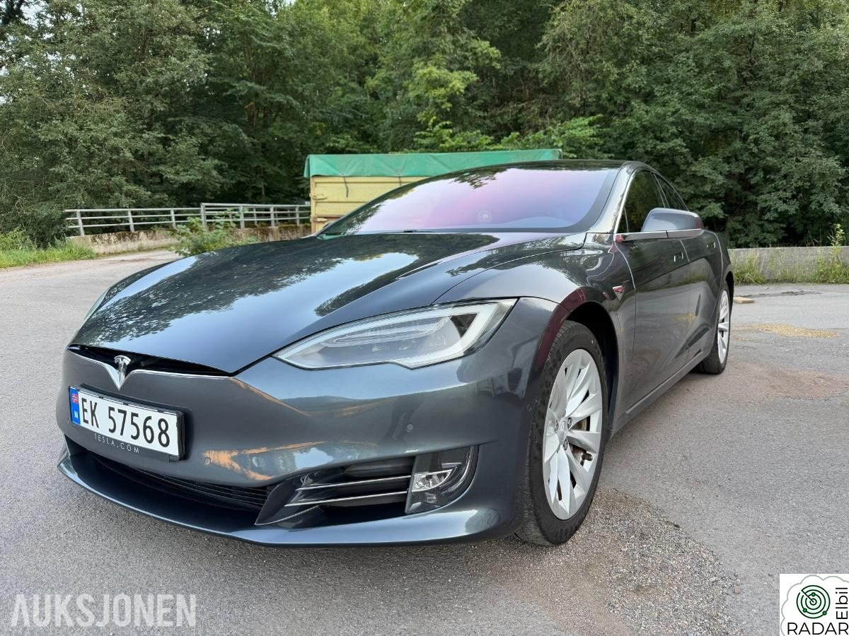 TESLA Model S 75D AWD CCS S+V DEKK EU OK 08.2027 143645km