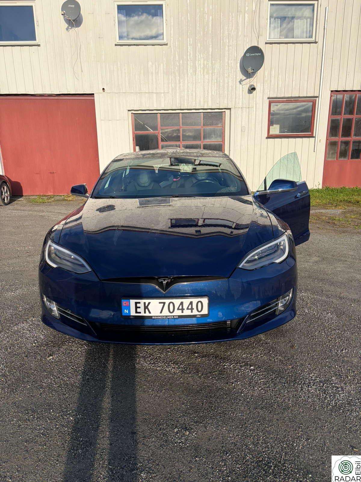 TESLA Model S 75D 4WD