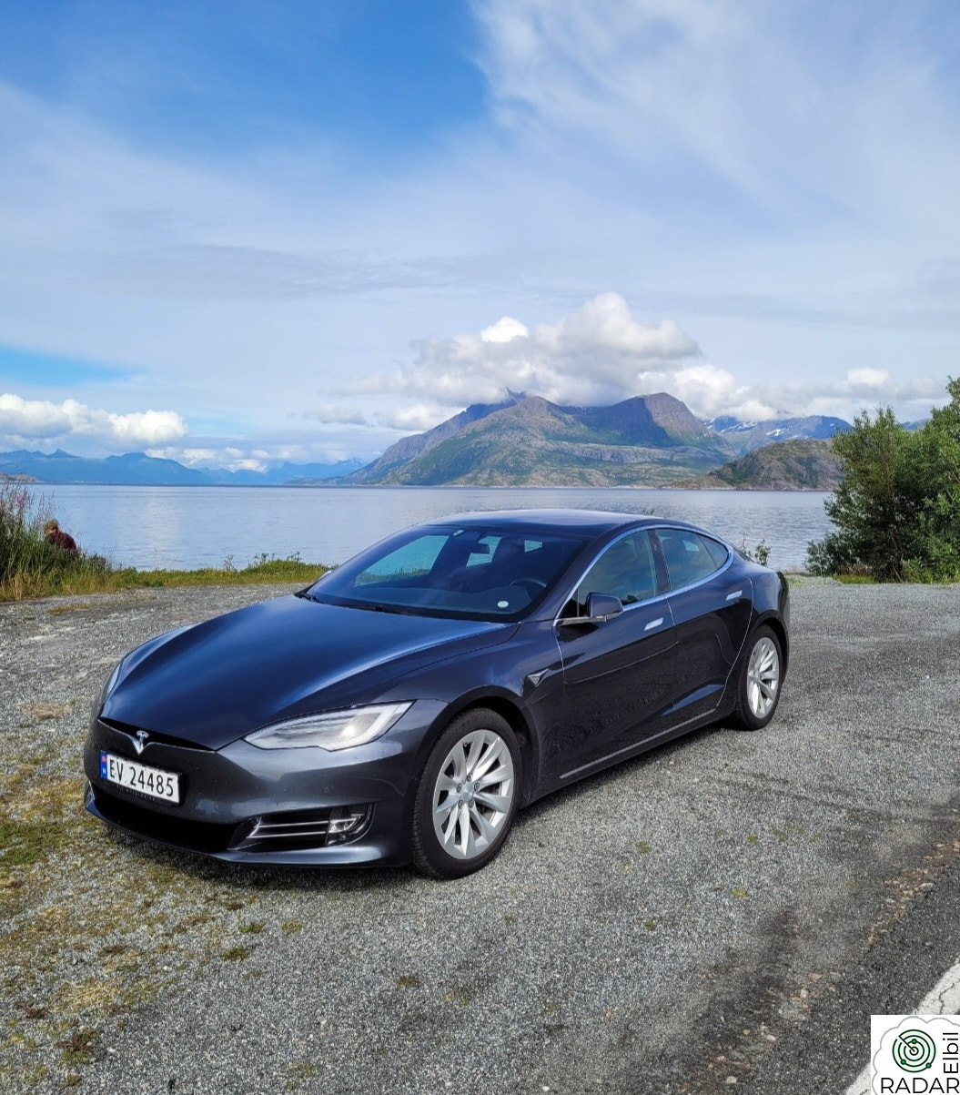 TESLA Model S 75D 4WD MCU2 CCS AP2.5