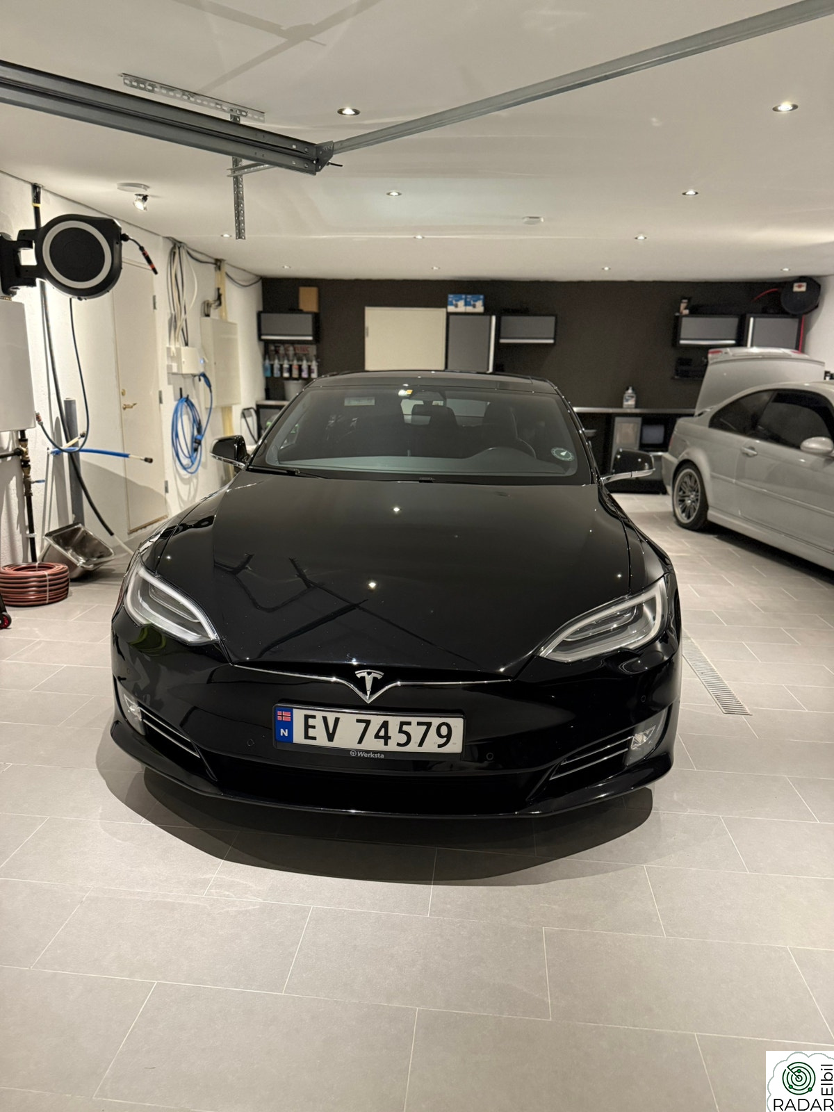 TESLA Model S 100D 4WD