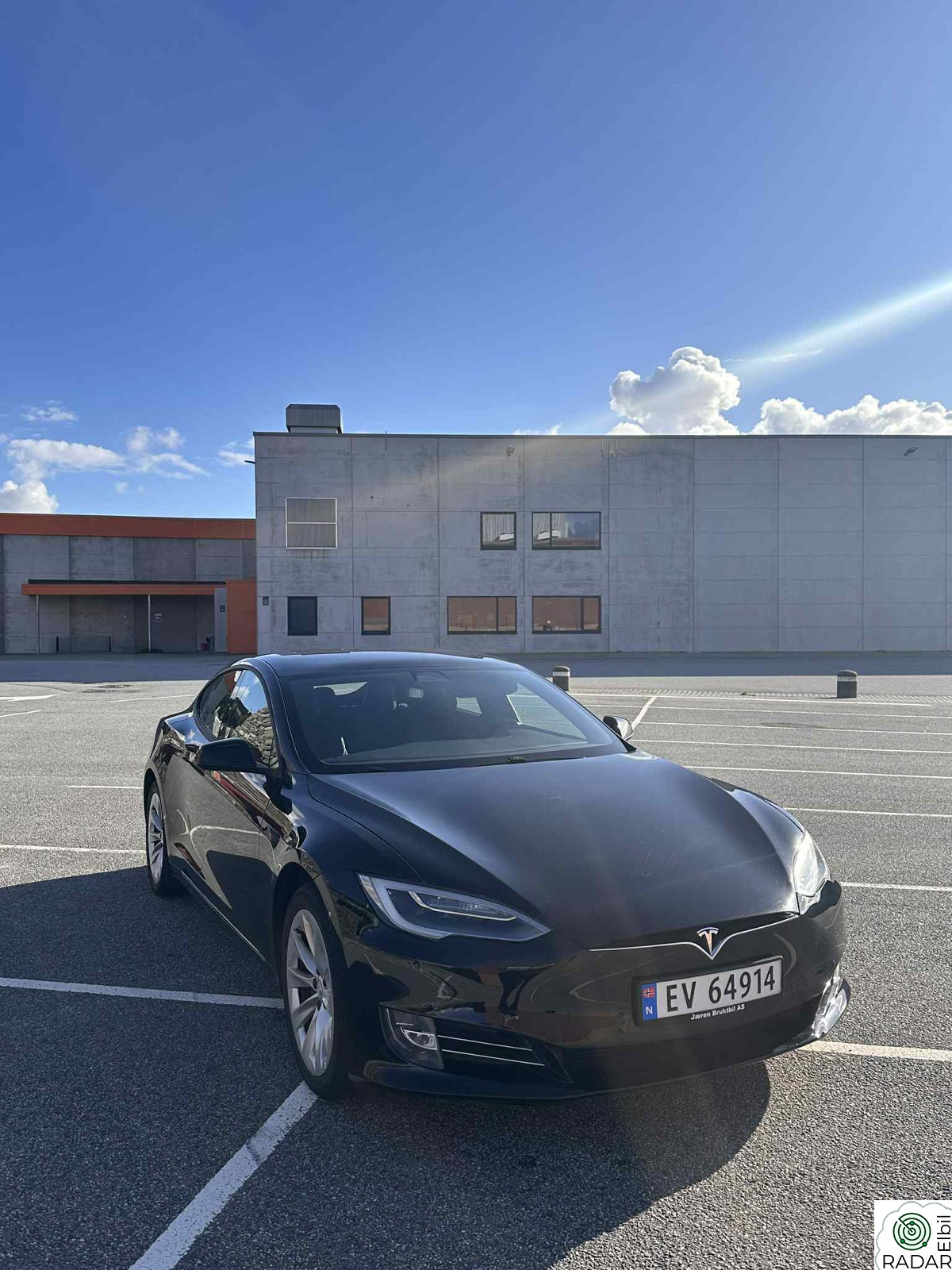 TESLA Model S 75D 4WD