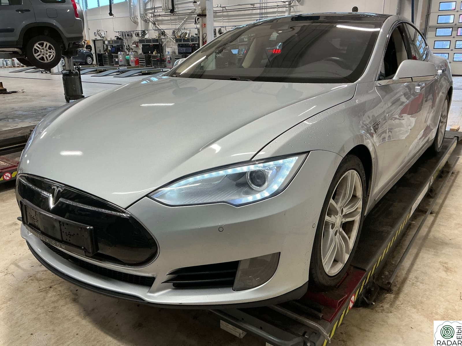 TESLA MOTORS Model S 70D EU OK til 08.2028.