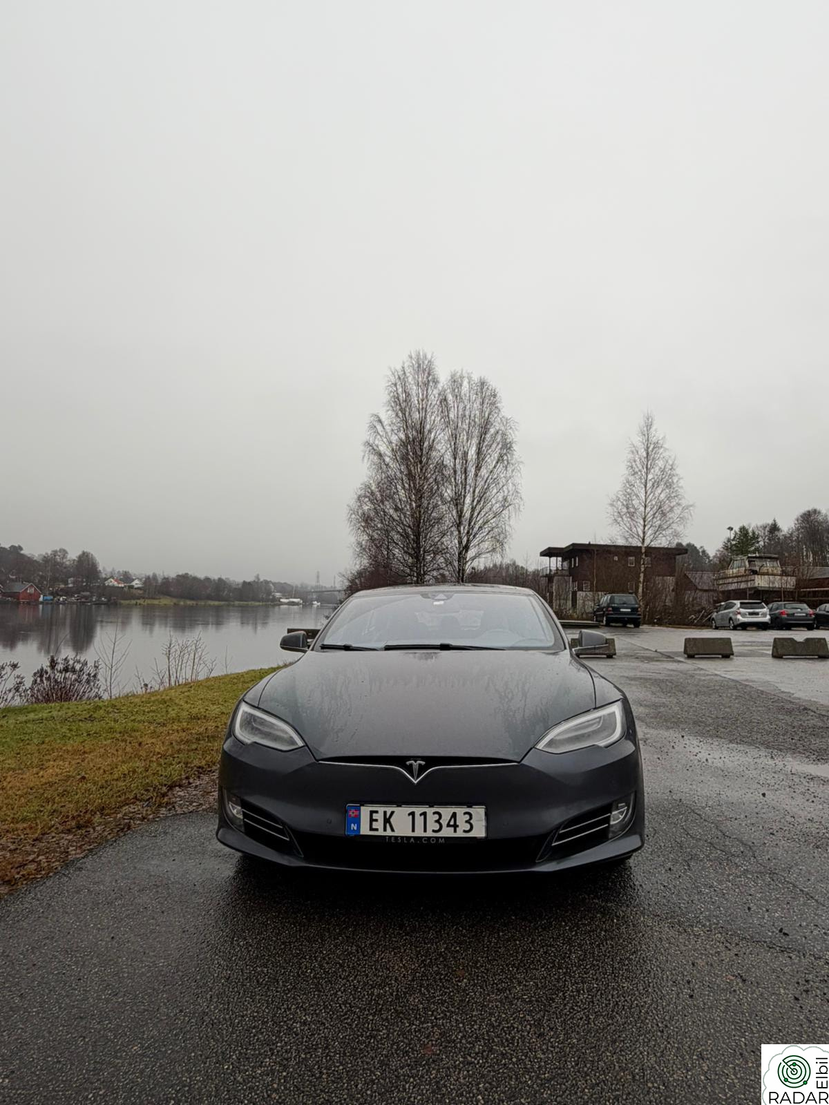 TESLA MOTORS Model S 75D
