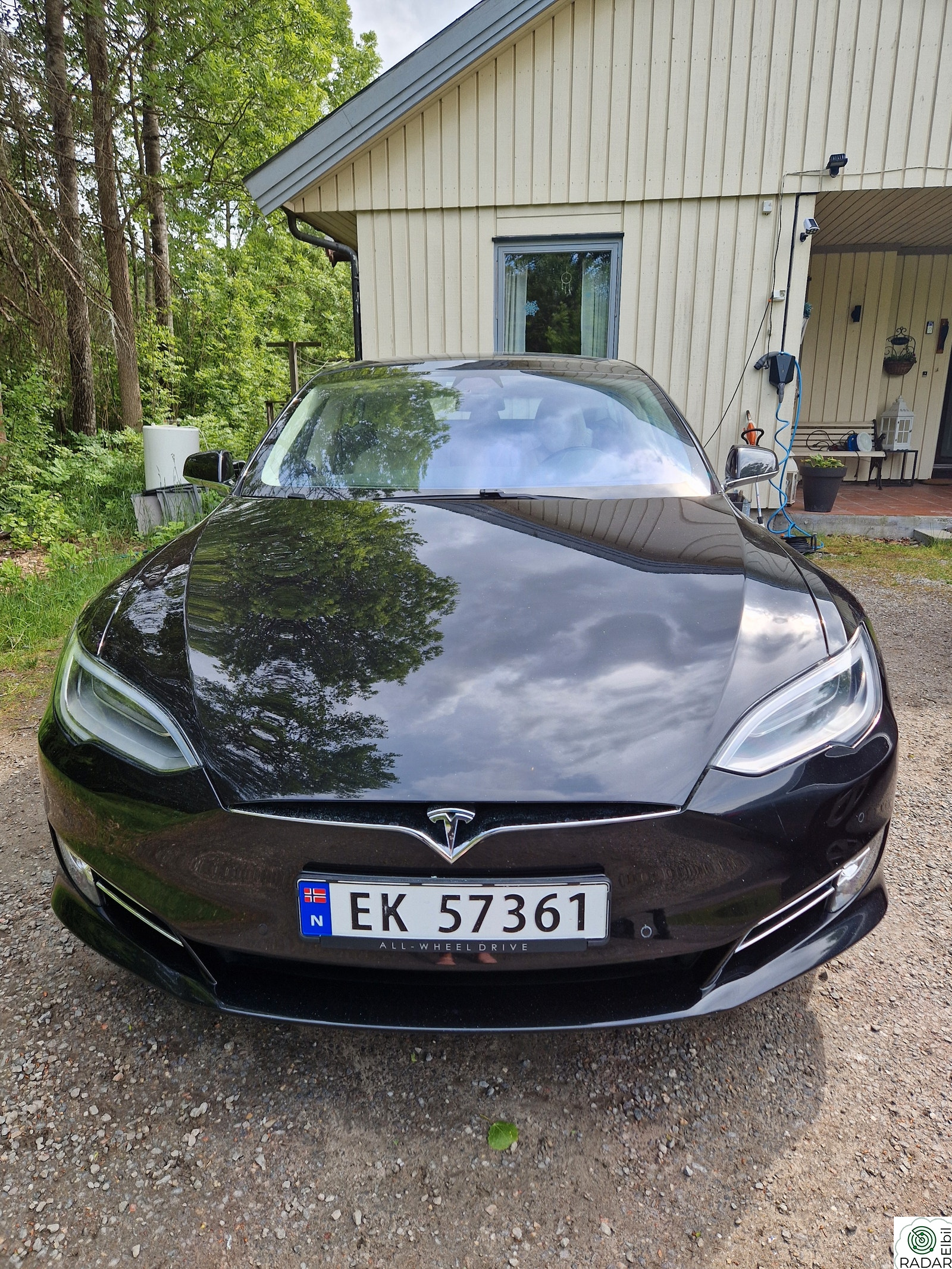 TESLA Model S 75D 4WD