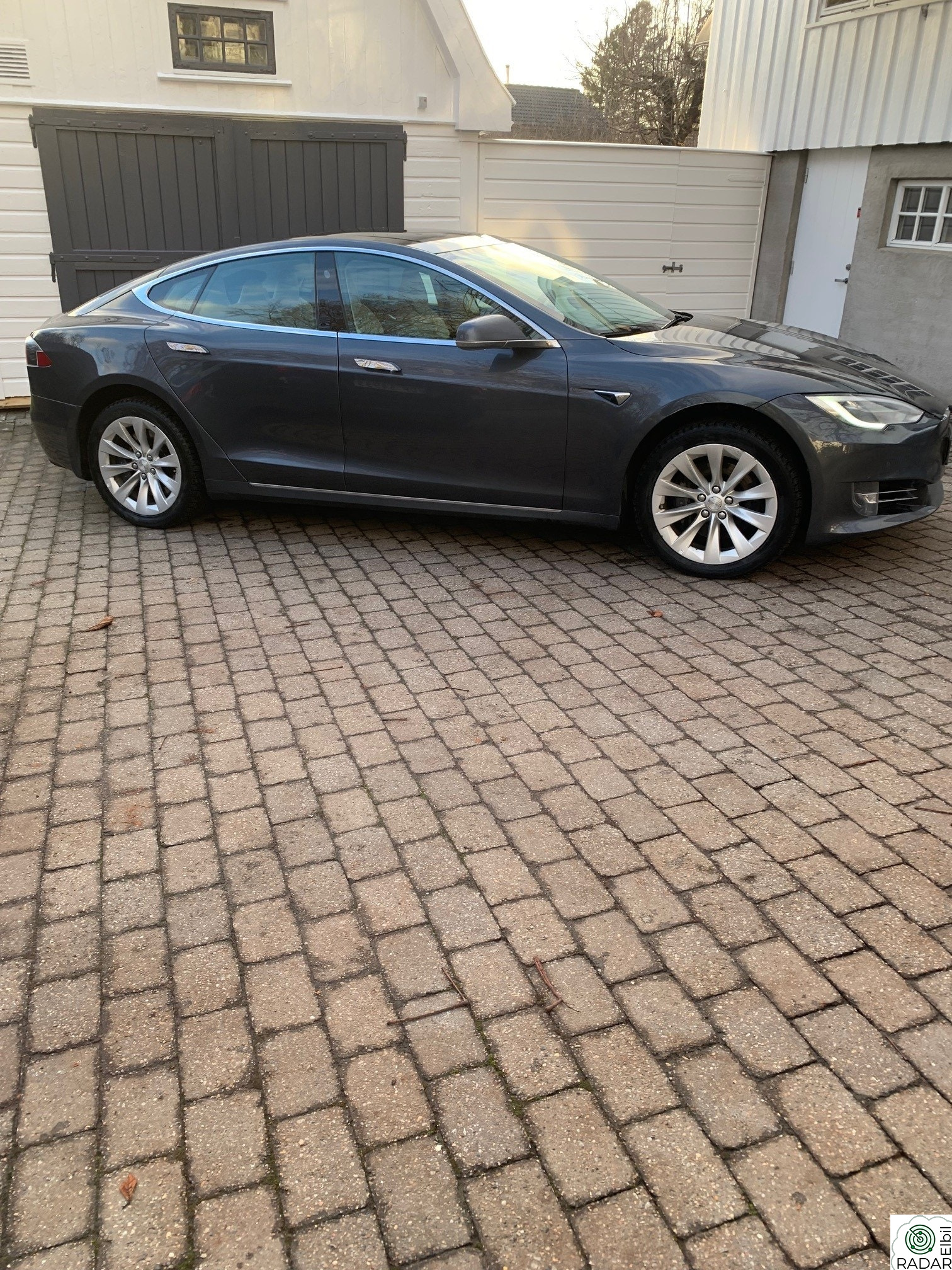 TESLA Model S 90D 4WD