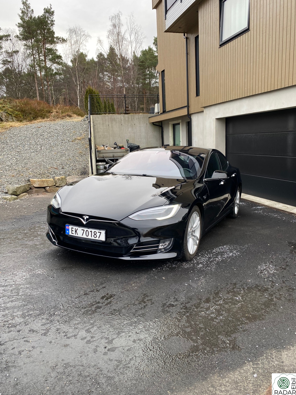 TESLA Model S 75D 4WD