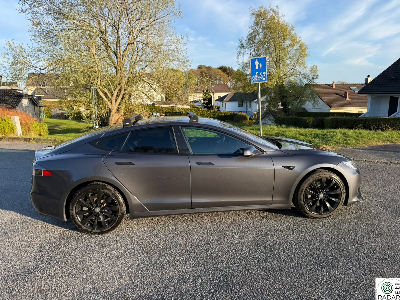TESLA Model S 75D 4WD