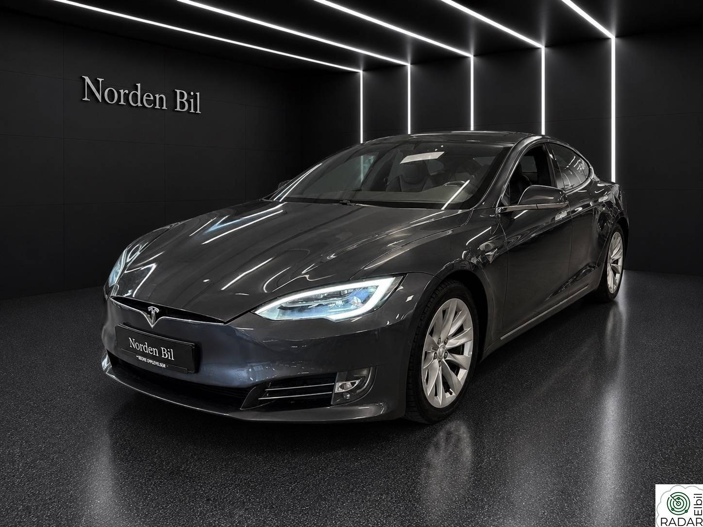 TESLA Model S Vinterpakke | AWD | Rattvarme | Varme i alle seter |