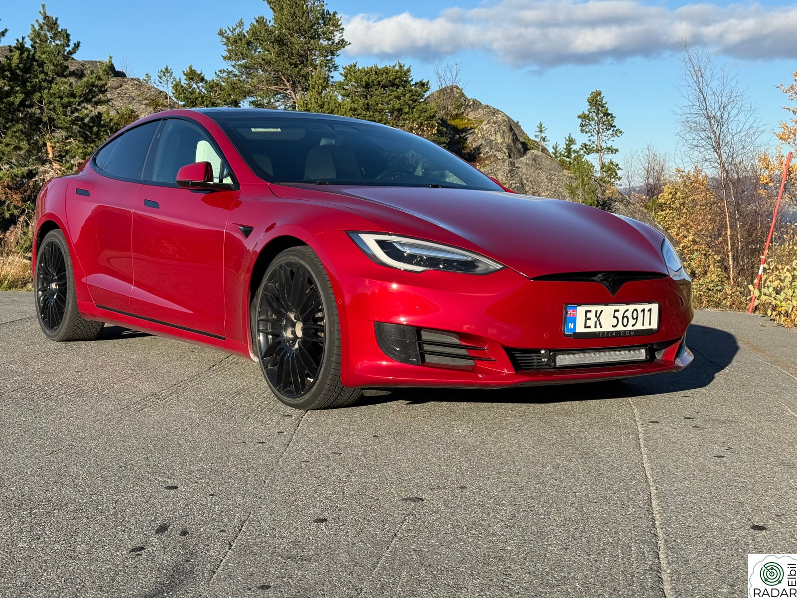 TESLA Model S 75D / 4WD / CCS / PANORAMA