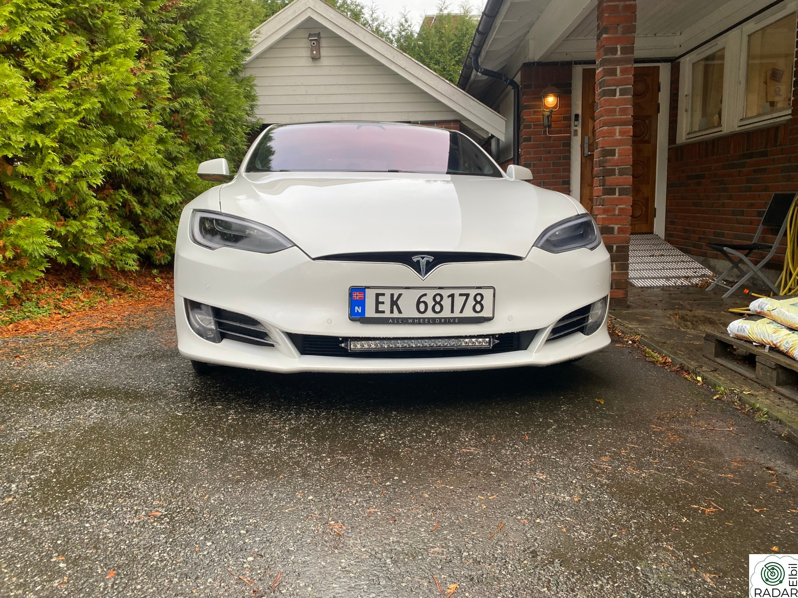 TESLA Model S 75D 4WD