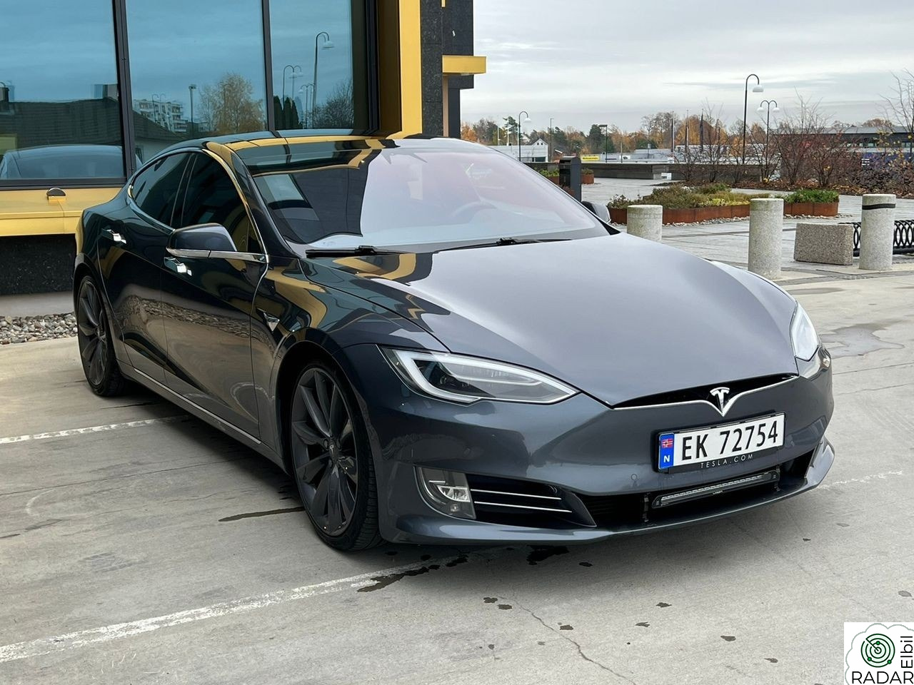 TESLA Model S 75D 4WD - Utvidet garanti til mars 2026 - 1 eier