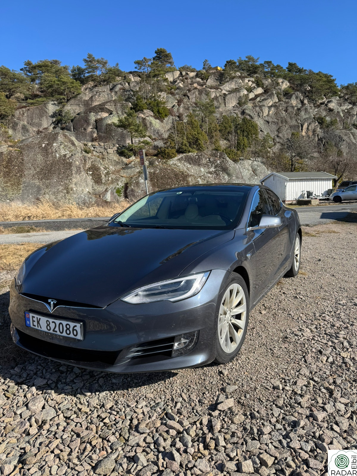 TESLA Model S 75D 4WD