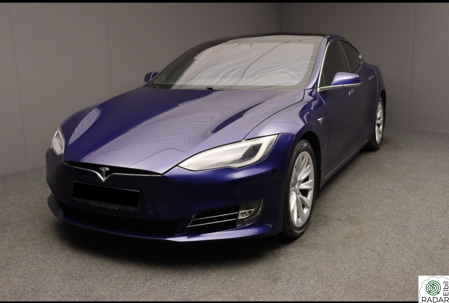 TESLA Model S 75D 4WD