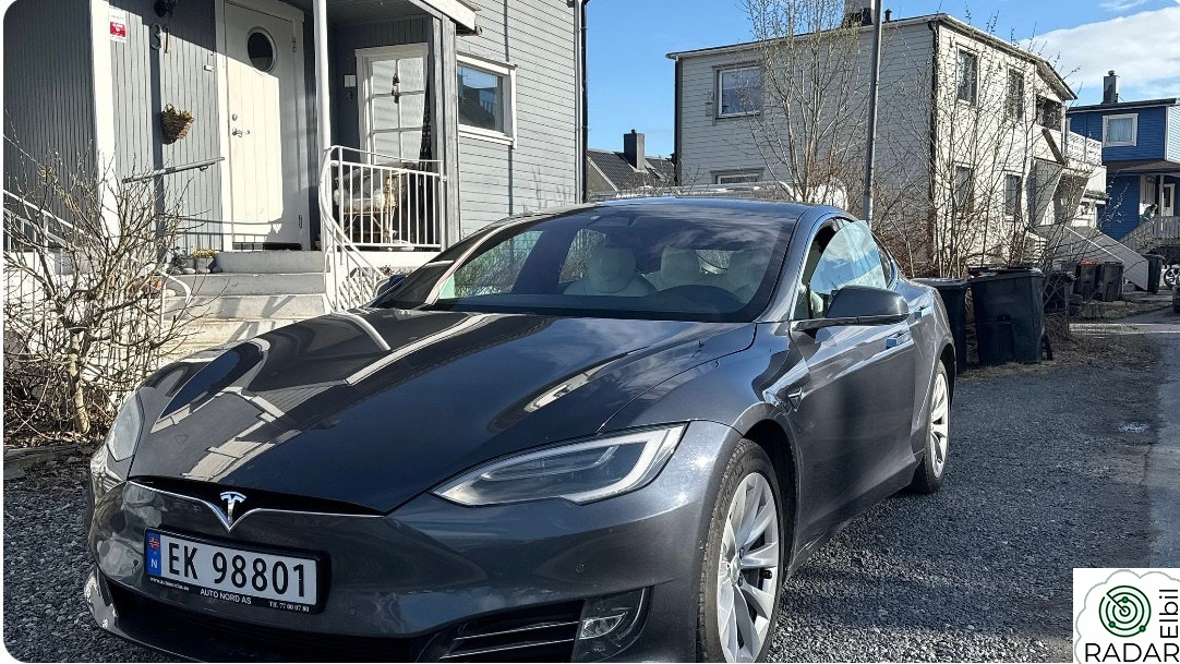 TESLA Model S 75D AWD