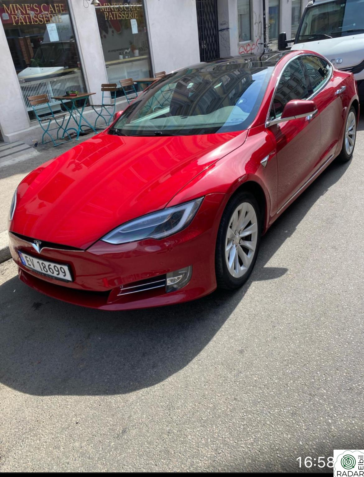 TESLA Model S 75D 4WD