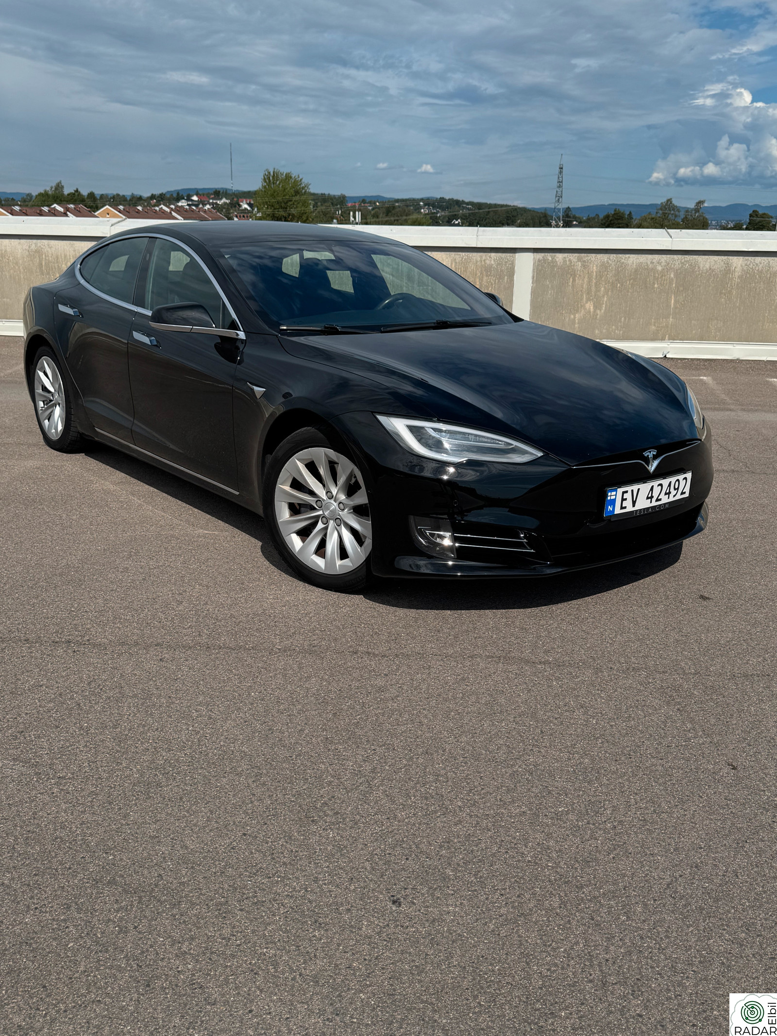 TESLA Model S 75D 4WD