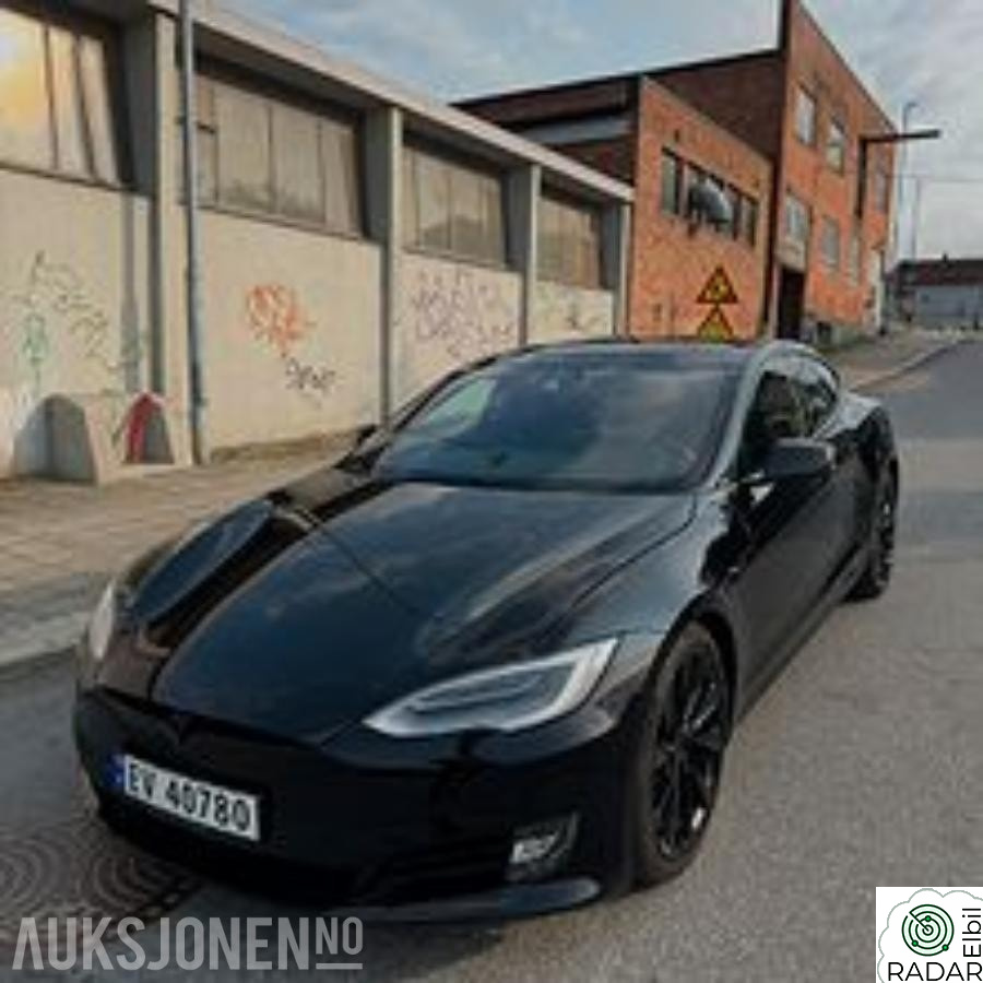 TESLA Model S 75D AWD