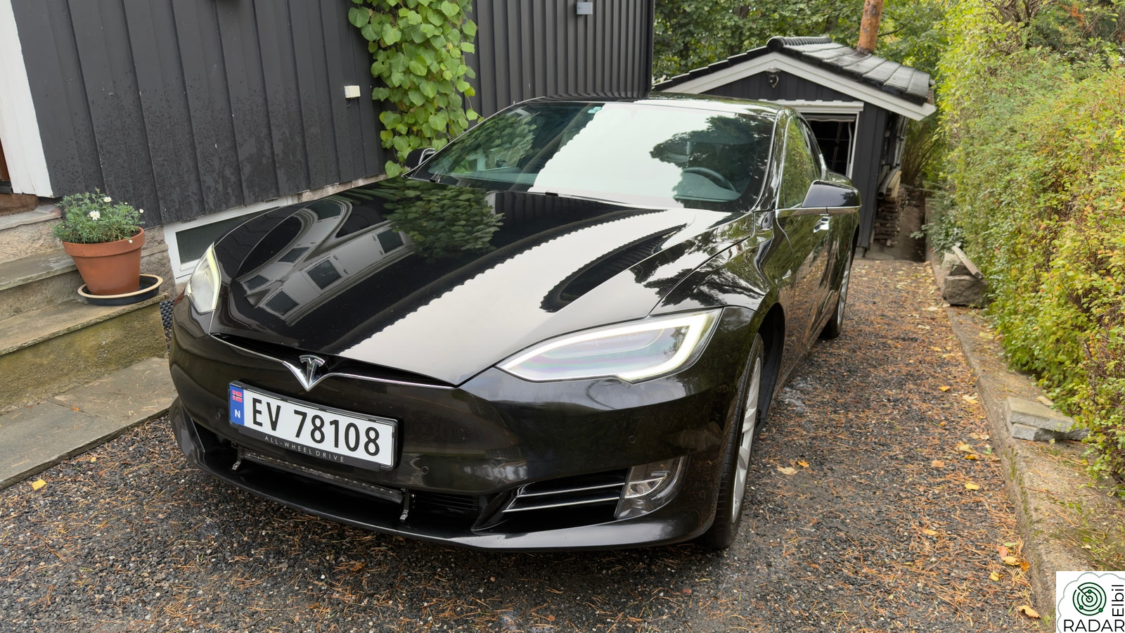 TESLA Model S 75D 4WD