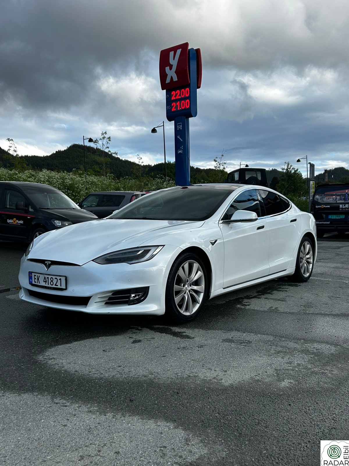 TESLA MOTORS Model S 90D 4WD