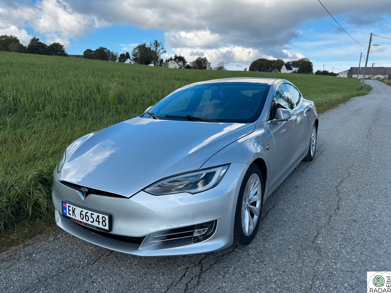 TESLA Model S 75D 4WD