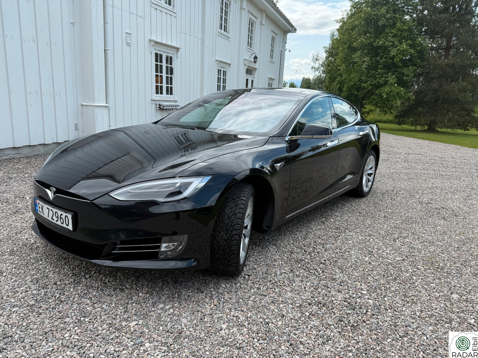 TESLA Model S 75D 4WD