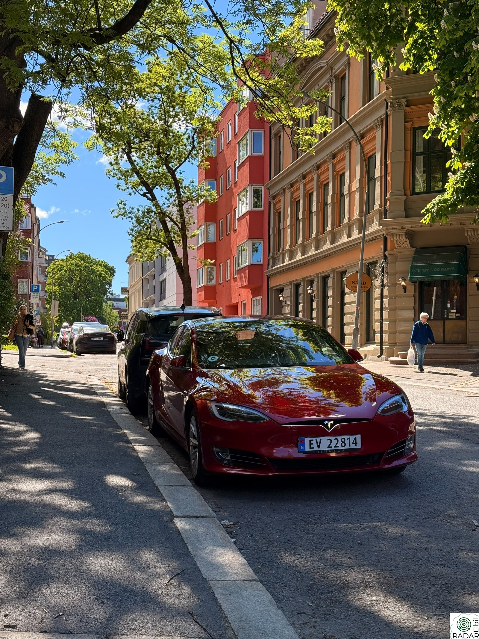 TESLA Model S 75D 4WD