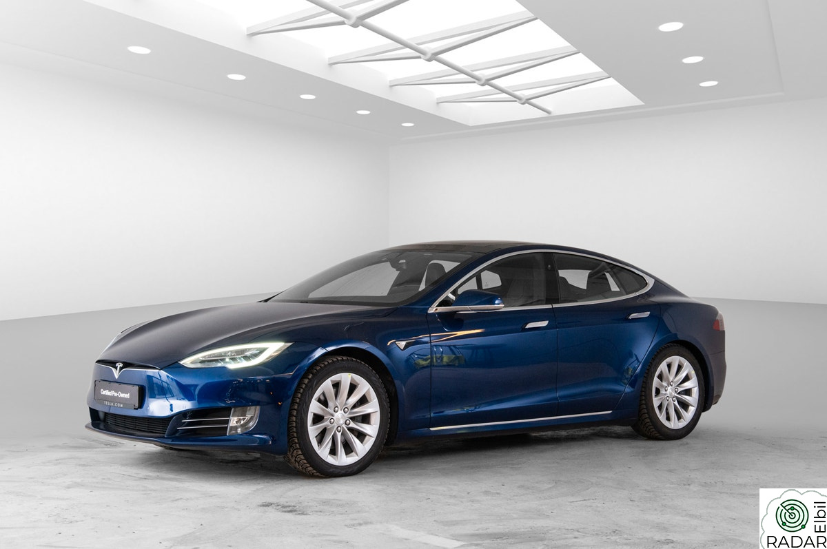 TESLA Model S 75D 4WD