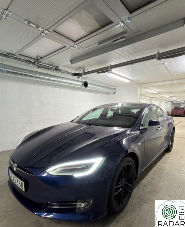 TESLA Model S 75D 4WD