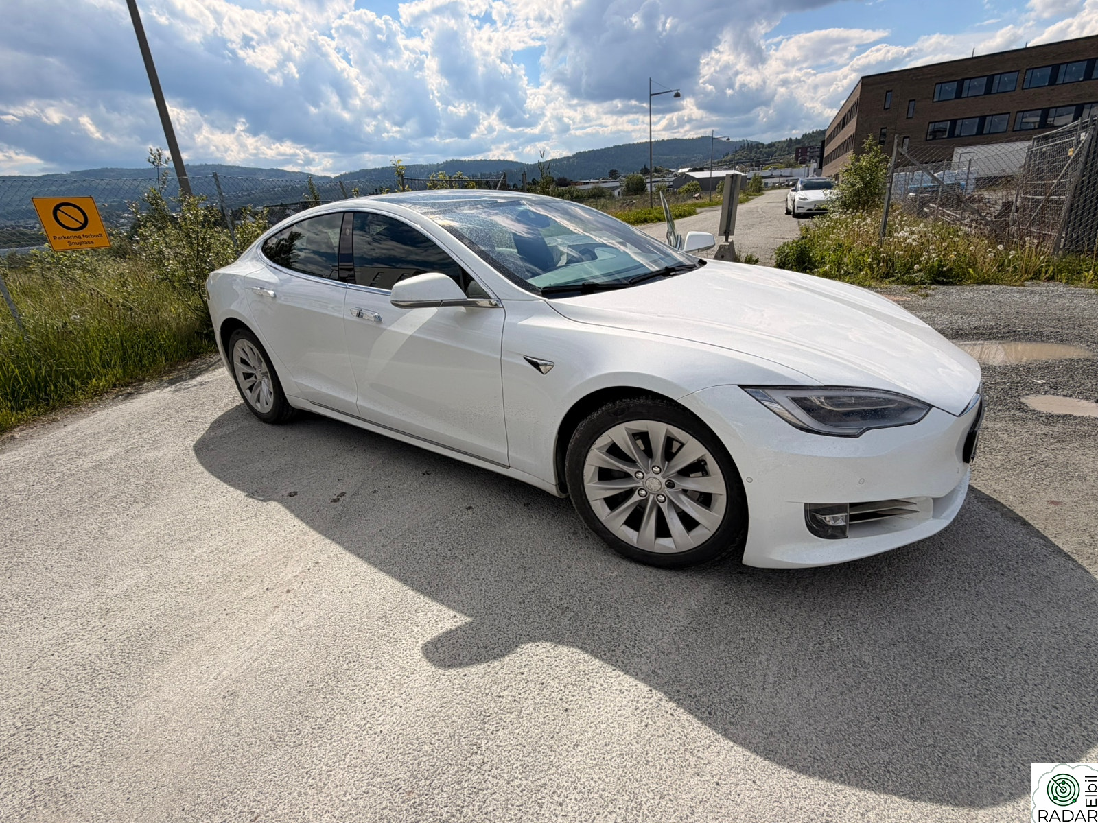 TESLA Model S 75D 4WD
