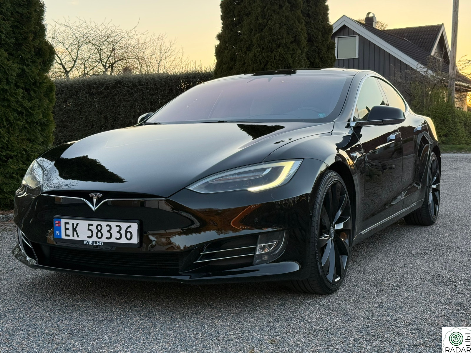 TESLA Model S 75D 4WD