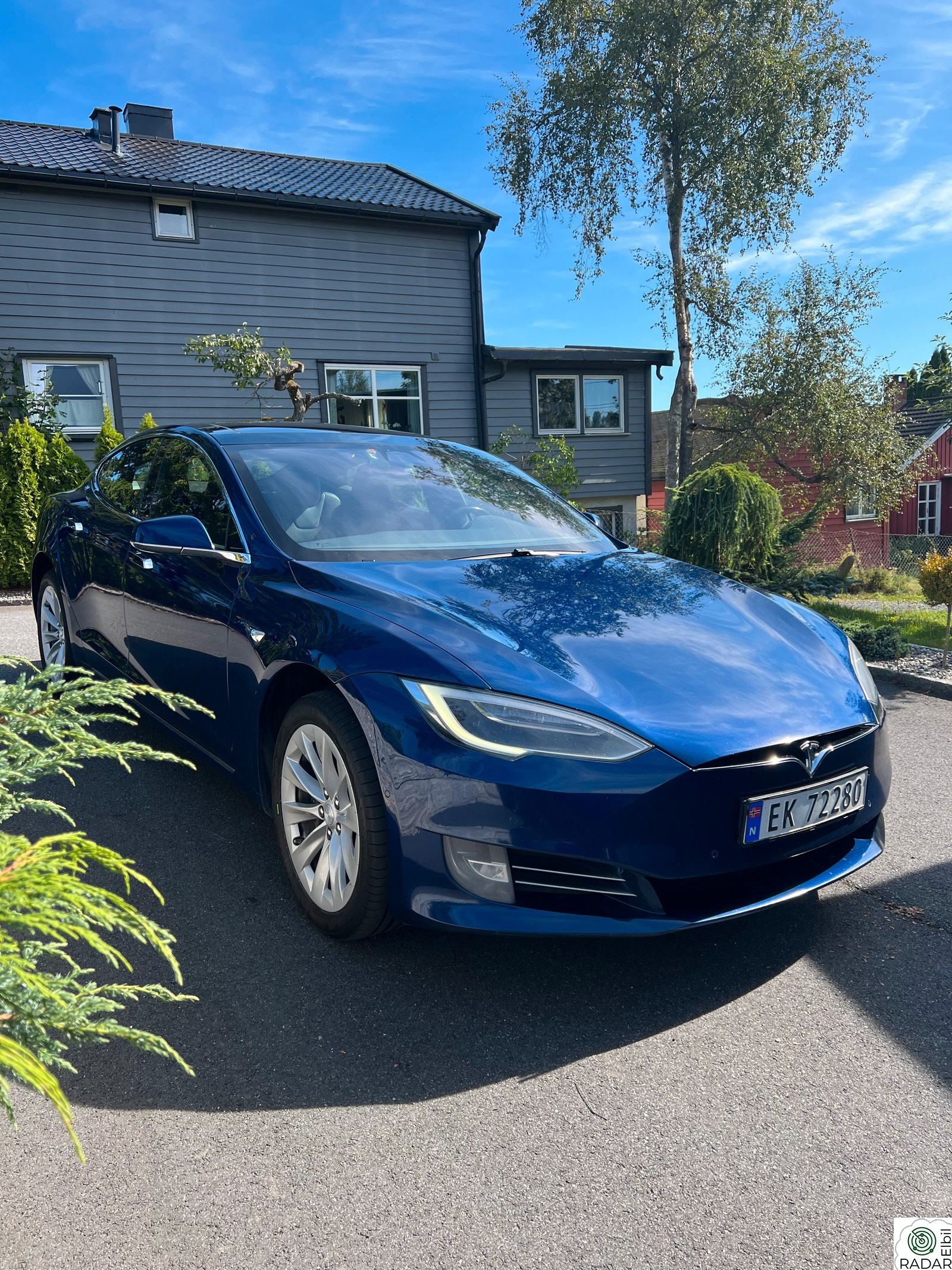 TESLA Model S 75D 4WD
