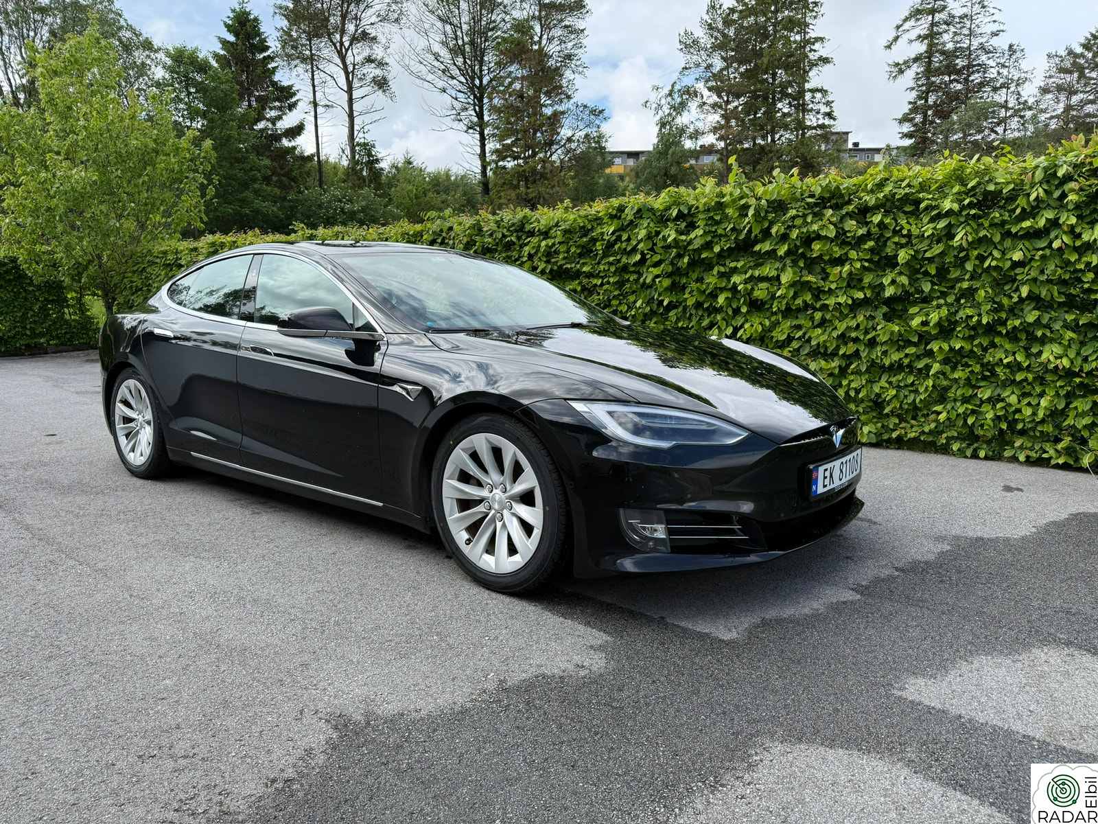 TESLA Model S 75D 4WD